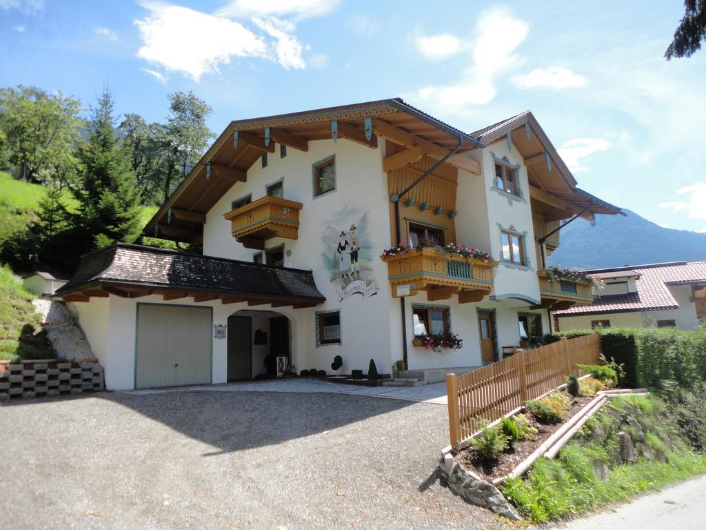 Apart Huamatl Ramsau im Zillertal Bilik gambar