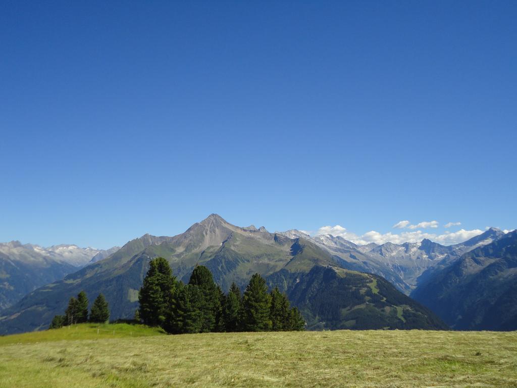 Apart Huamatl Ramsau im Zillertal Bilik gambar